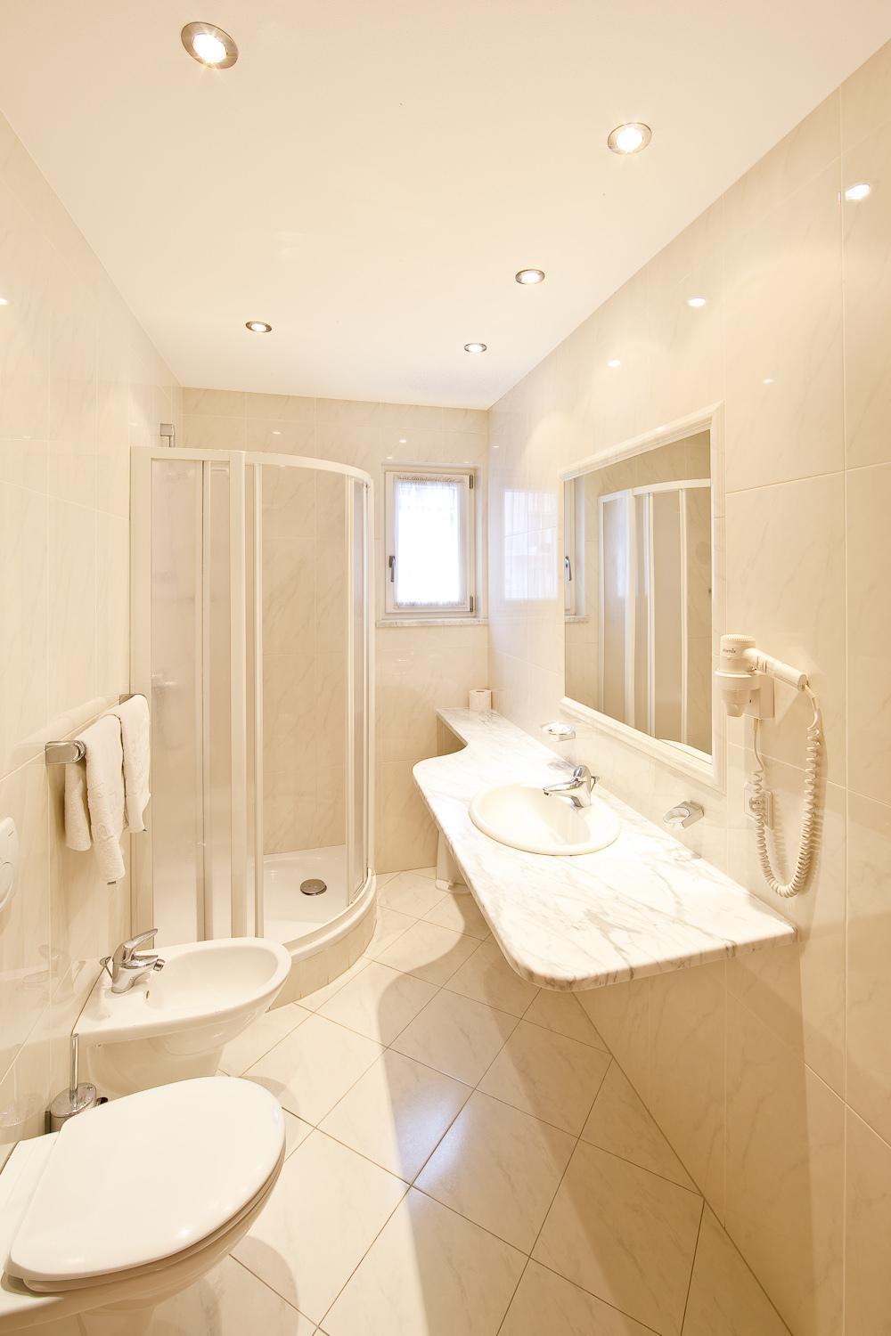 Double Room,1087047091:JPEG